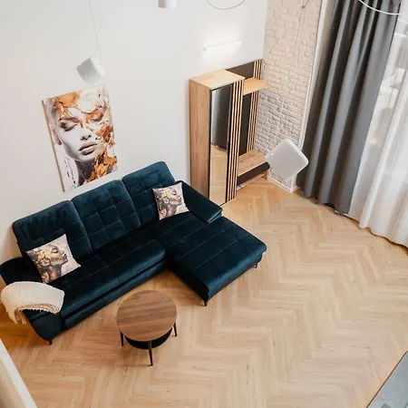 Luxeloftprague * Praga